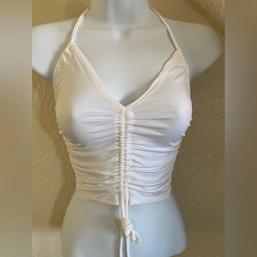 NEW WHITE CROP TOP - Picture 4 of 5